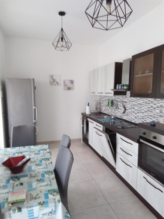 Villa Anna Maria Полиняно а Маре Екстериор снимка